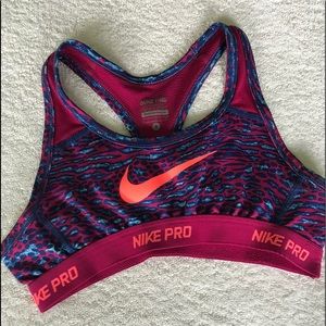 Nike Pro girls sports bra